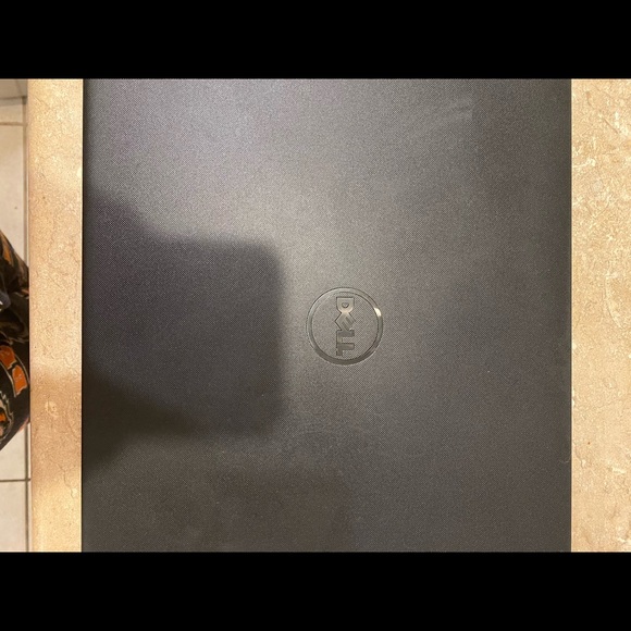 Dell - Picture 2 of 3